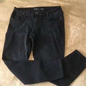 Old Navy Women's Dark Black Skinny Jeans